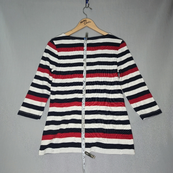 NWT Tommy Hilfiger Striped Boat Neck 3/4 Sleeve Top Nautical Buttons Size M - Picture 3 of 13